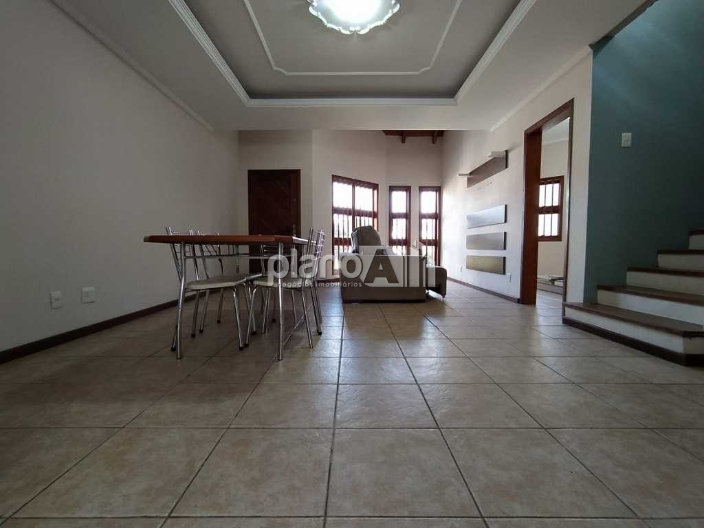 Venda de Casas / Padrão na cidade de Gravataí