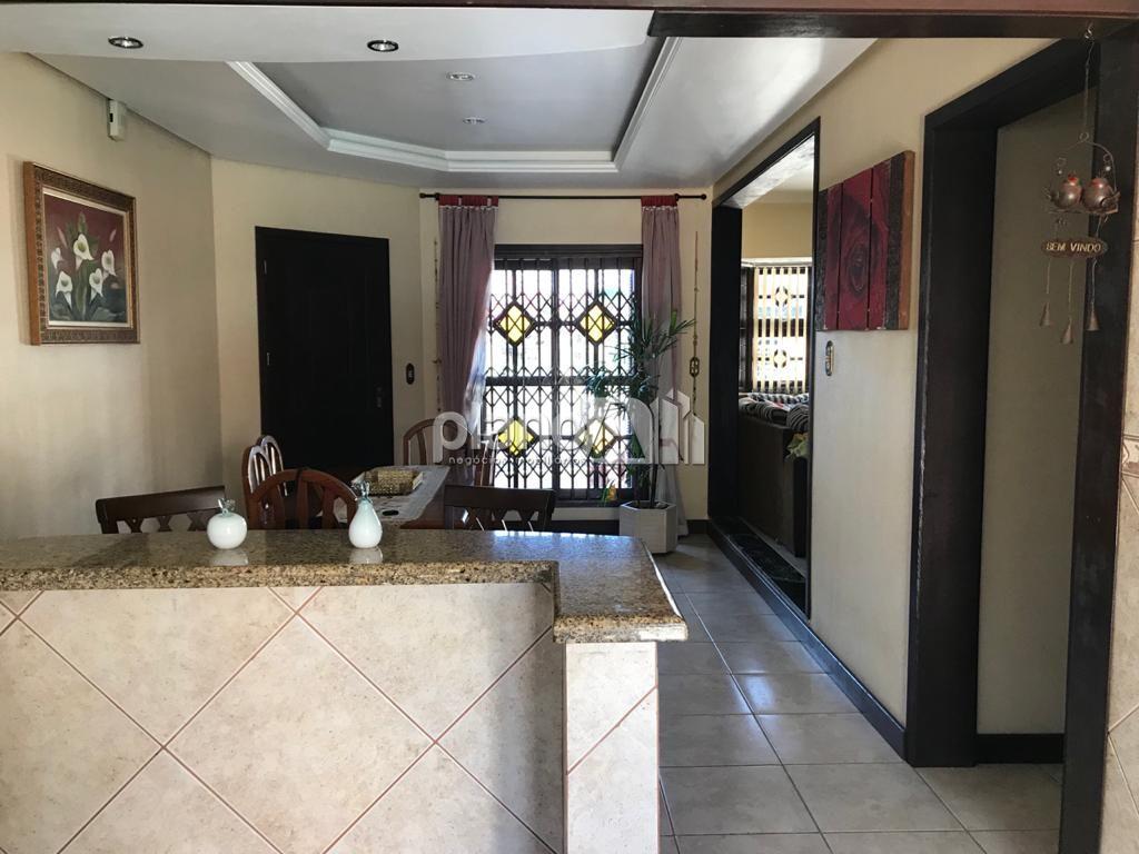 Venda de Casas / Padrão na cidade de Gravataí