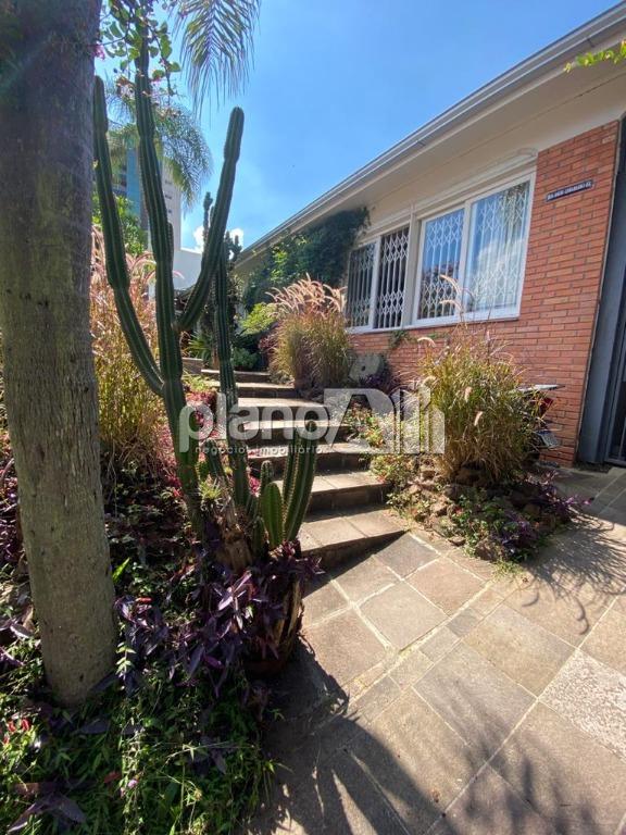Venda de Casas / Padrão na cidade de Gravataí