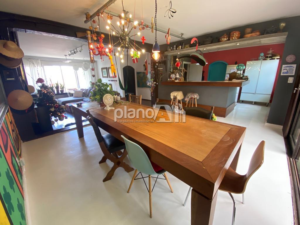 Venda de Casas / Padrão na cidade de Gravataí