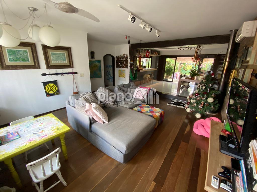 Venda de Casas / Padrão na cidade de Gravataí