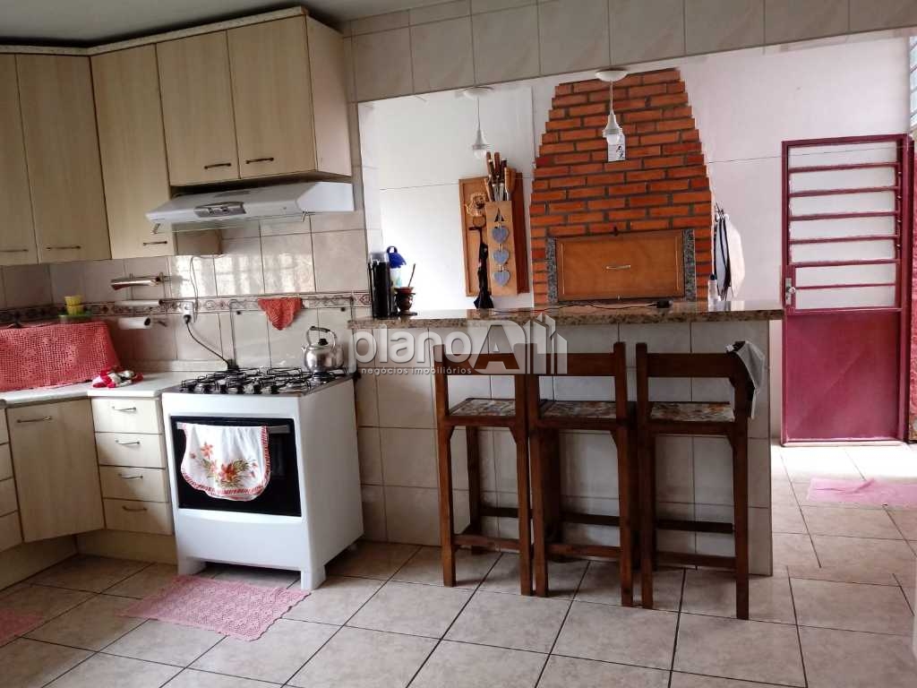 Venda de Casas / Padrão na cidade de Gravataí