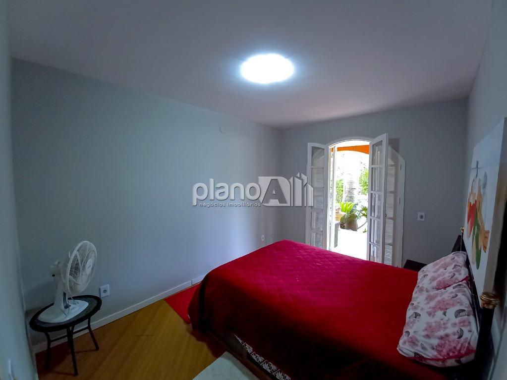 Venda de Casas / Padrão na cidade de Gravataí