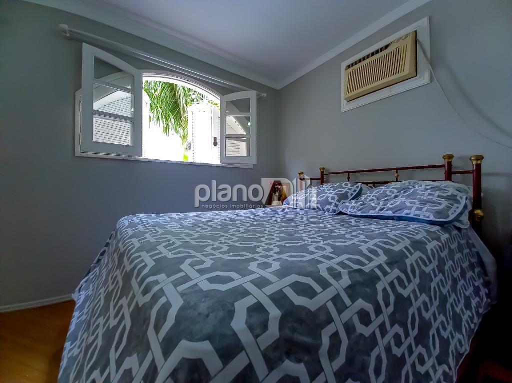 Venda de Casas / Padrão na cidade de Gravataí