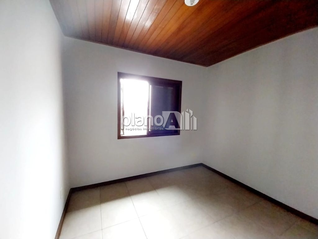 Venda de Casas / Padrão na cidade de Gravataí