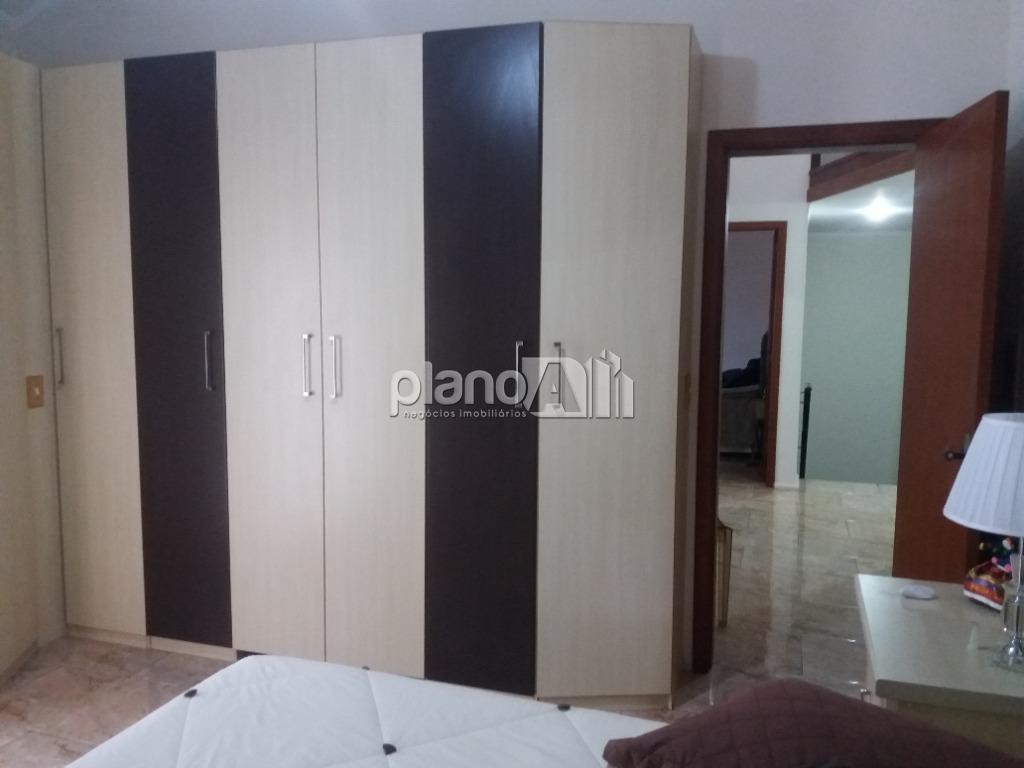 Venda de Casas / Padrão na cidade de Gravataí