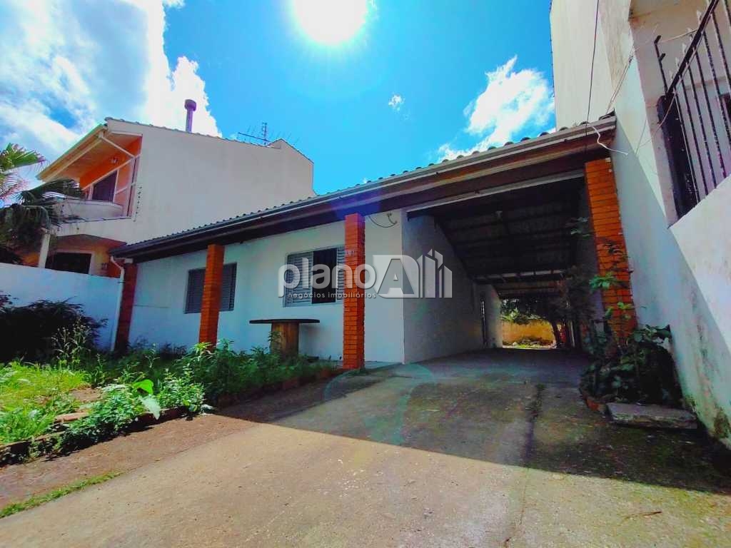 Venda de Casas / Padrão na cidade de Gravataí