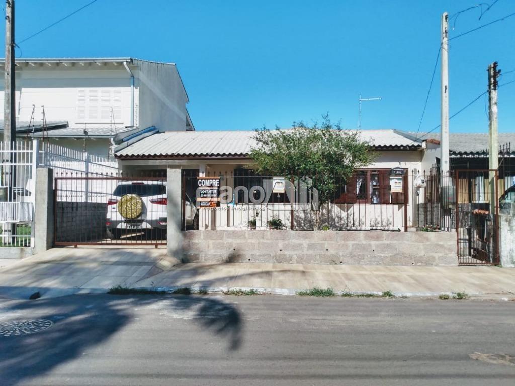 Venda de Casas / Padrão na cidade de Gravataí