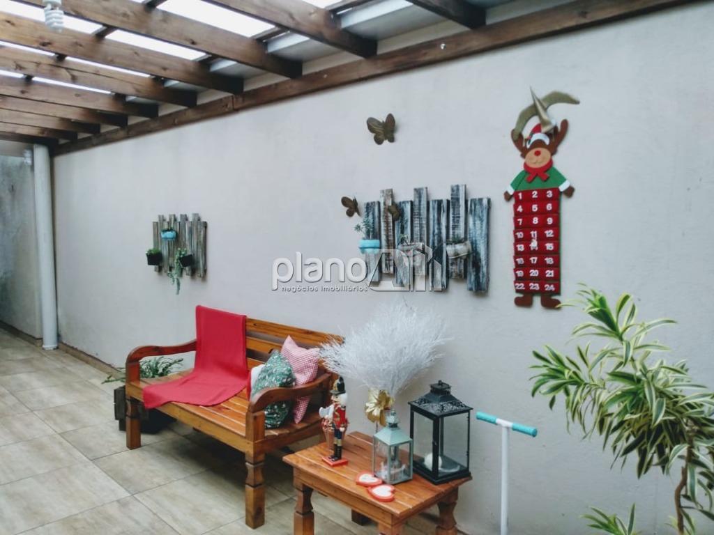 Venda de Casas / Padrão na cidade de Gravataí