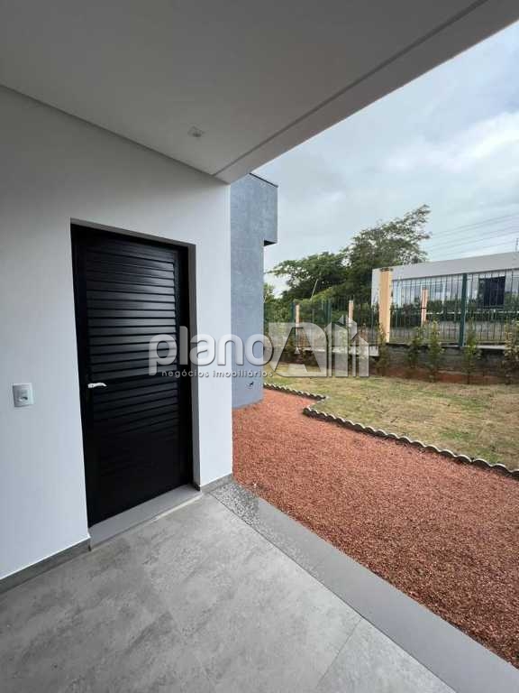 Venda de Casas / Padrão na cidade de Gravataí