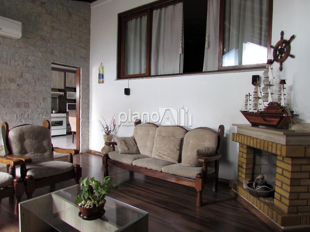 Venda de Casas / Padrão na cidade de Gravataí
