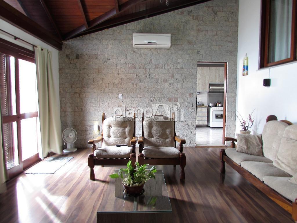 Venda de Casas / Padrão na cidade de Gravataí