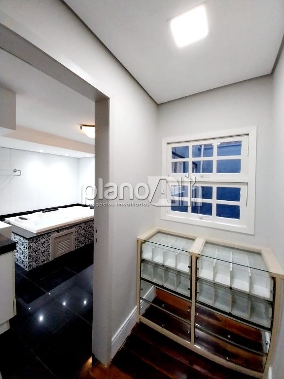Venda de Casas / Padrão na cidade de Gravataí