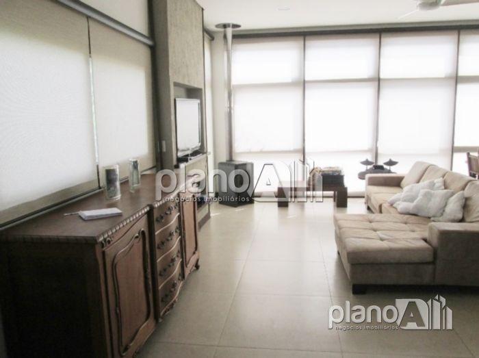 Venda de Casas / Padrão na cidade de Gravataí