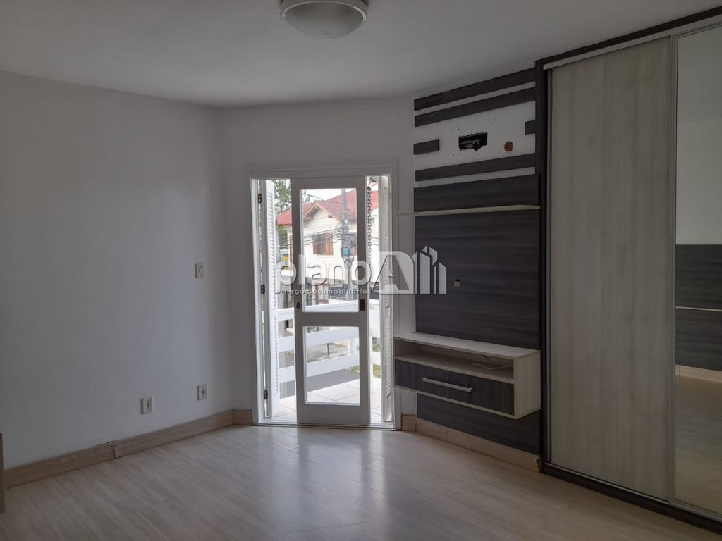 Venda de Casas / Padrão na cidade de Gravataí