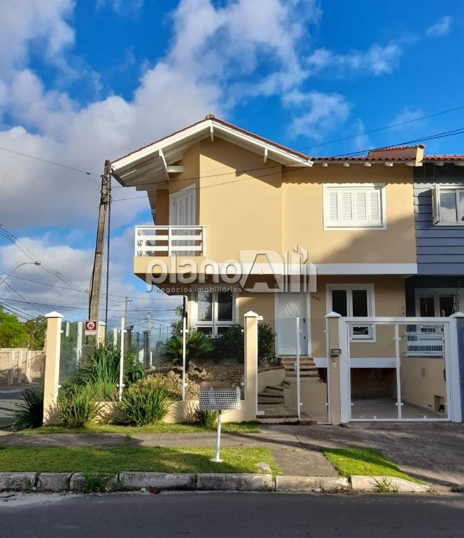 Venda de Casas / Padrão na cidade de Gravataí