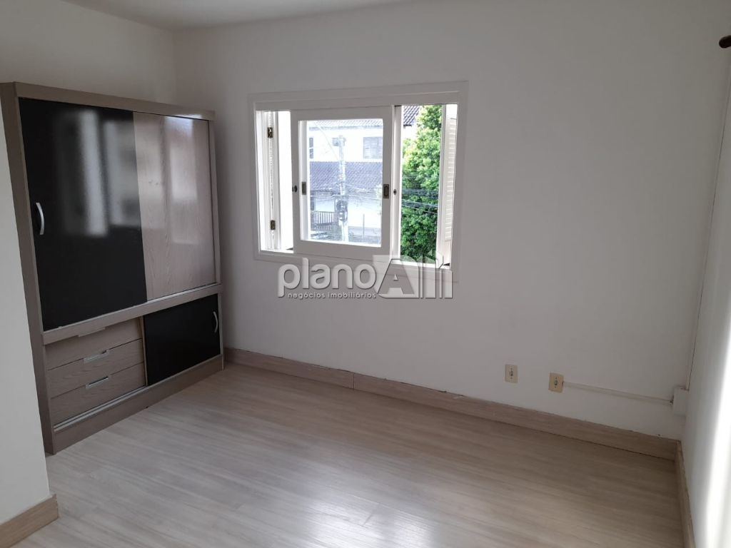 Venda de Casas / Padrão na cidade de Gravataí