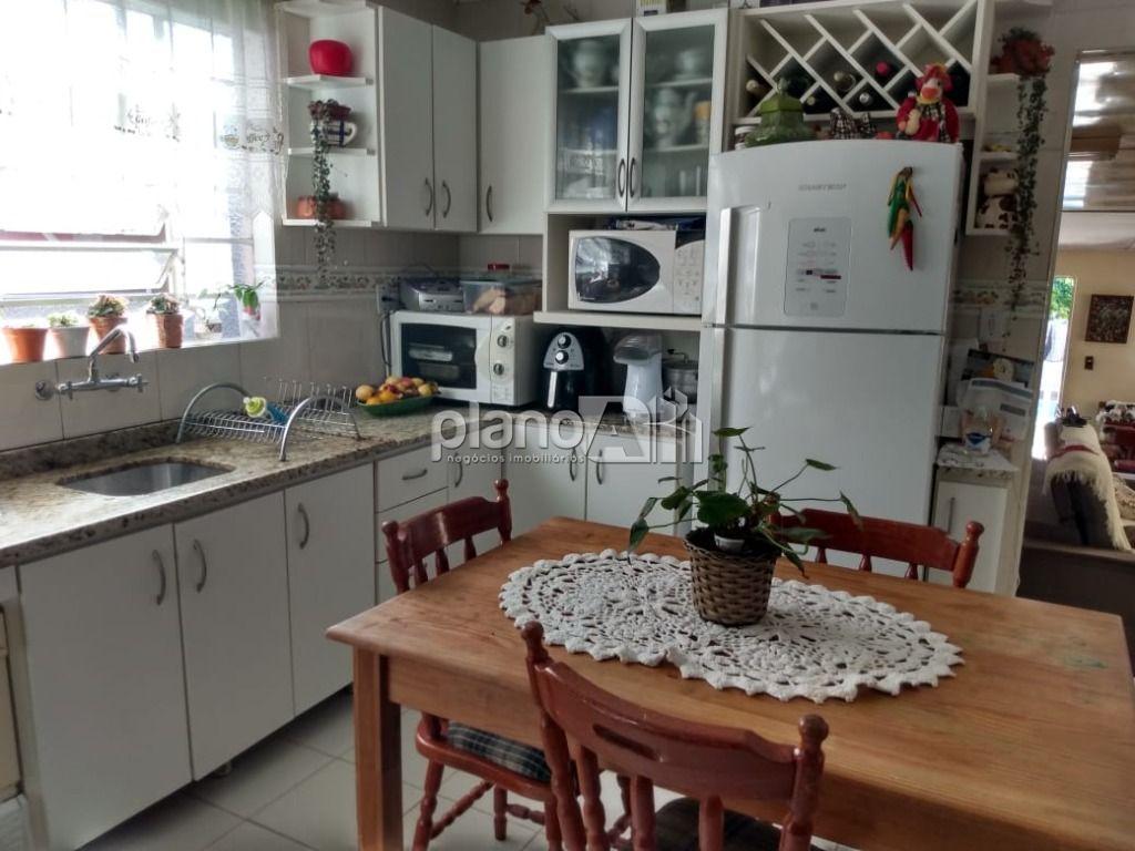 Venda de Casas / Padrão na cidade de Gravataí