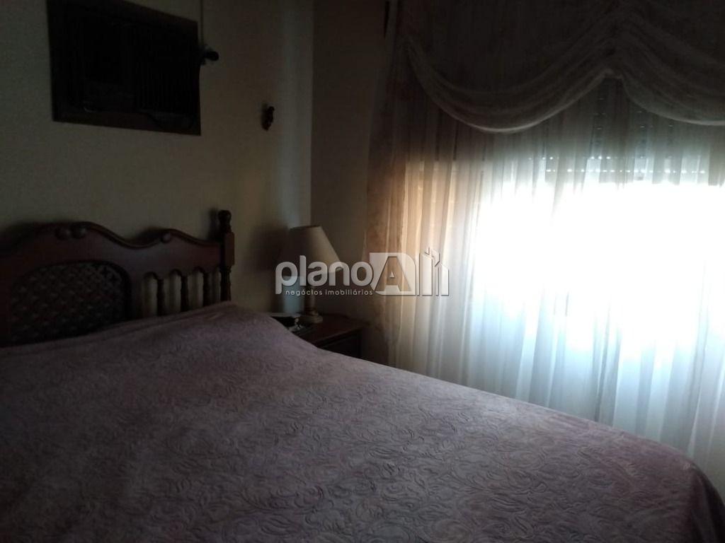 Venda de Casas / Padrão na cidade de Gravataí