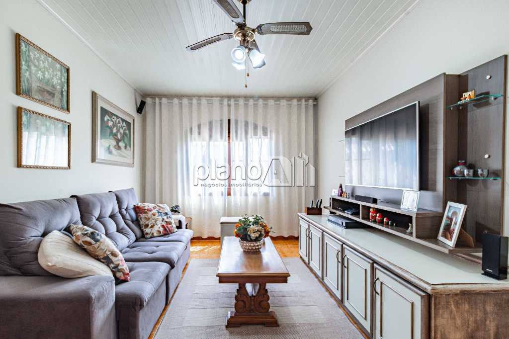 Venda de Casas / Padrão na cidade de Gravataí