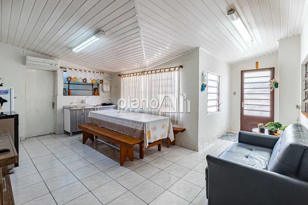 Venda de Casas / Padrão na cidade de Gravataí