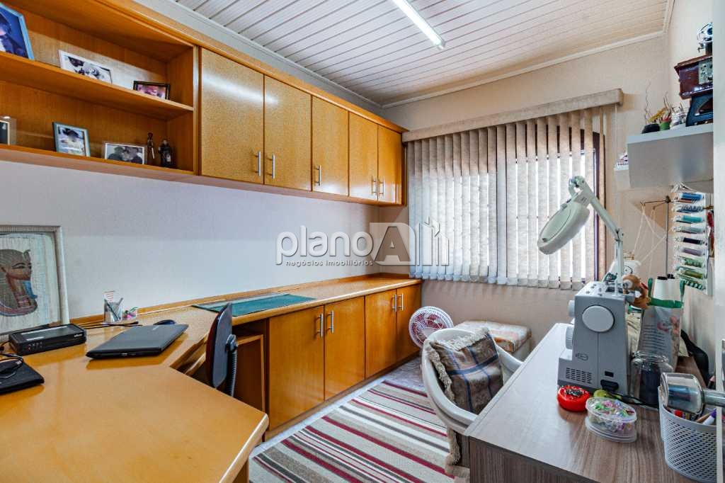 Venda de Casas / Padrão na cidade de Gravataí