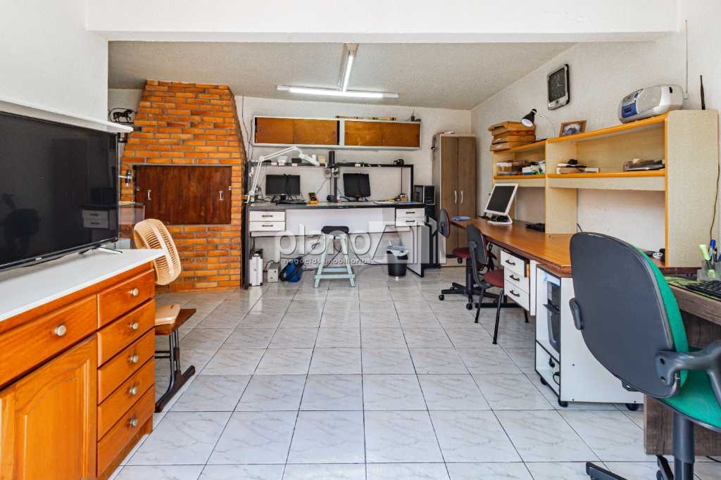 Venda de Casas / Padrão na cidade de Gravataí