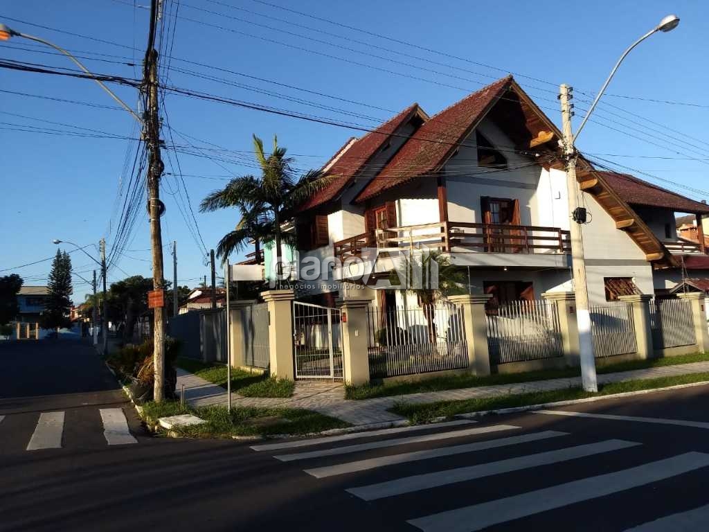 Venda de Casas / Padrão na cidade de Gravataí
