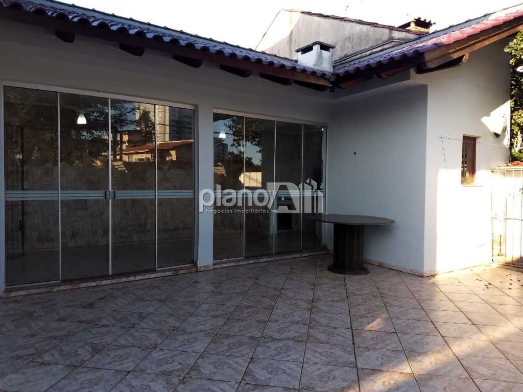 Venda de Casas / Padrão na cidade de Gravataí