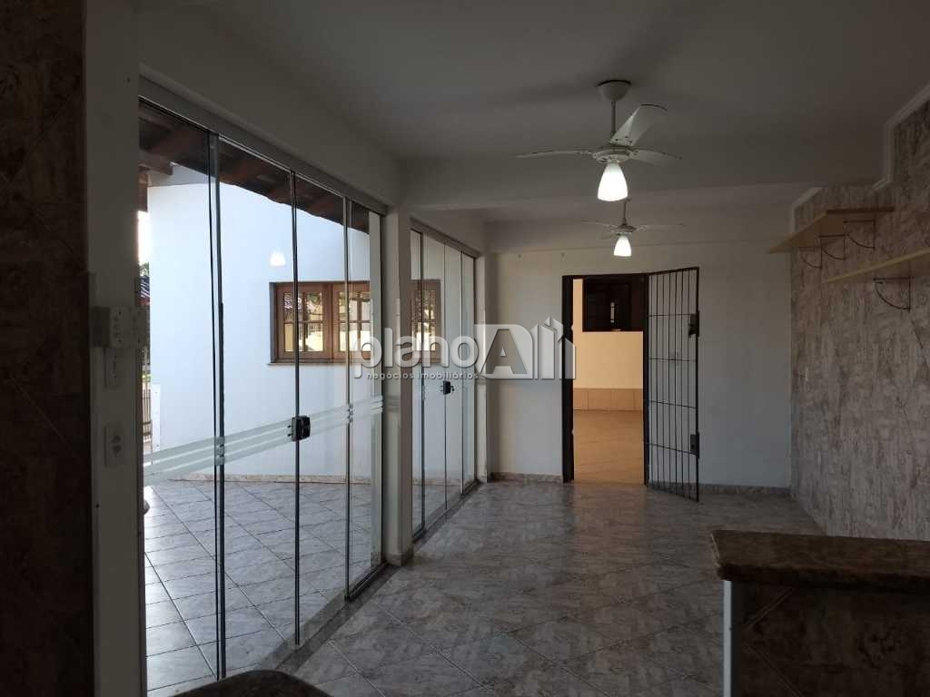 Venda de Casas / Padrão na cidade de Gravataí
