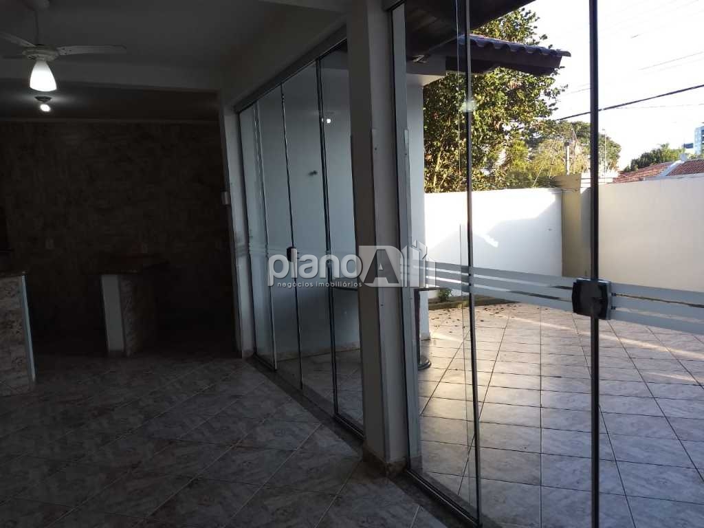 Venda de Casas / Padrão na cidade de Gravataí
