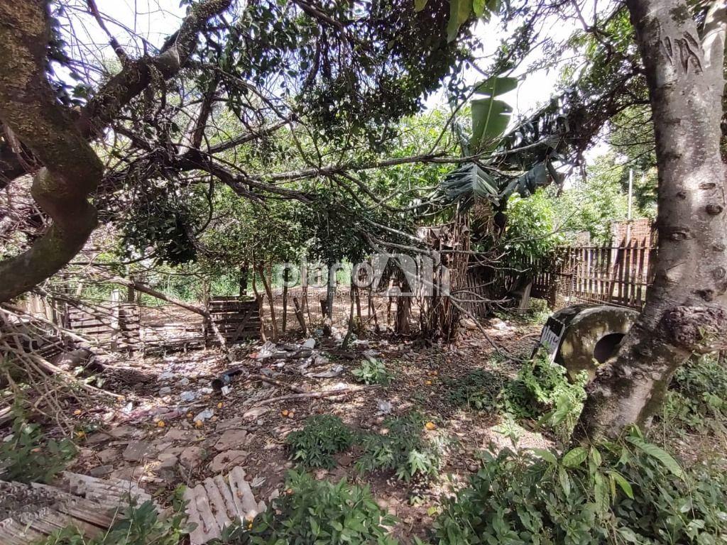 Venda de Terreno / Padrão na cidade de Gravataí