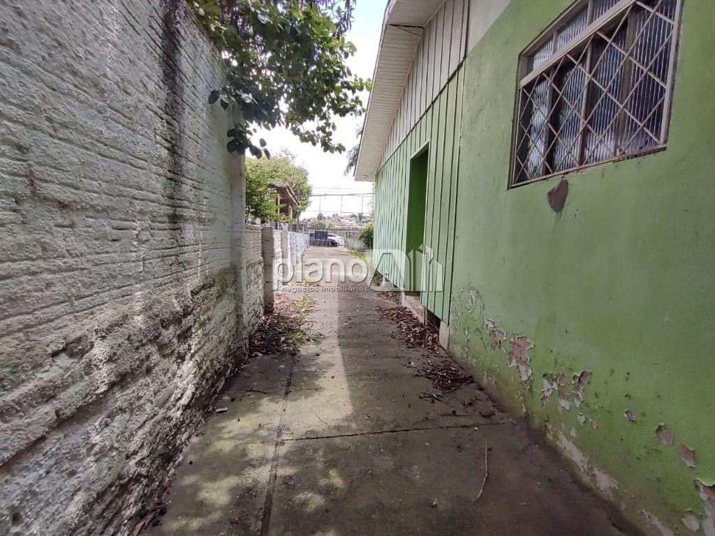 Venda de Terreno / Padrão na cidade de Gravataí