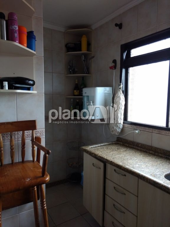 Venda de apartamentos / padrão na cidade de gravataí