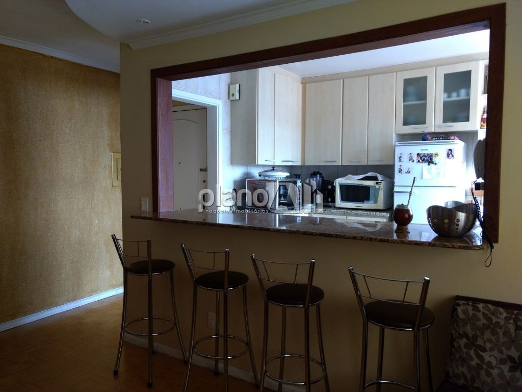 Venda de apartamentos / padrão na cidade de gravataí