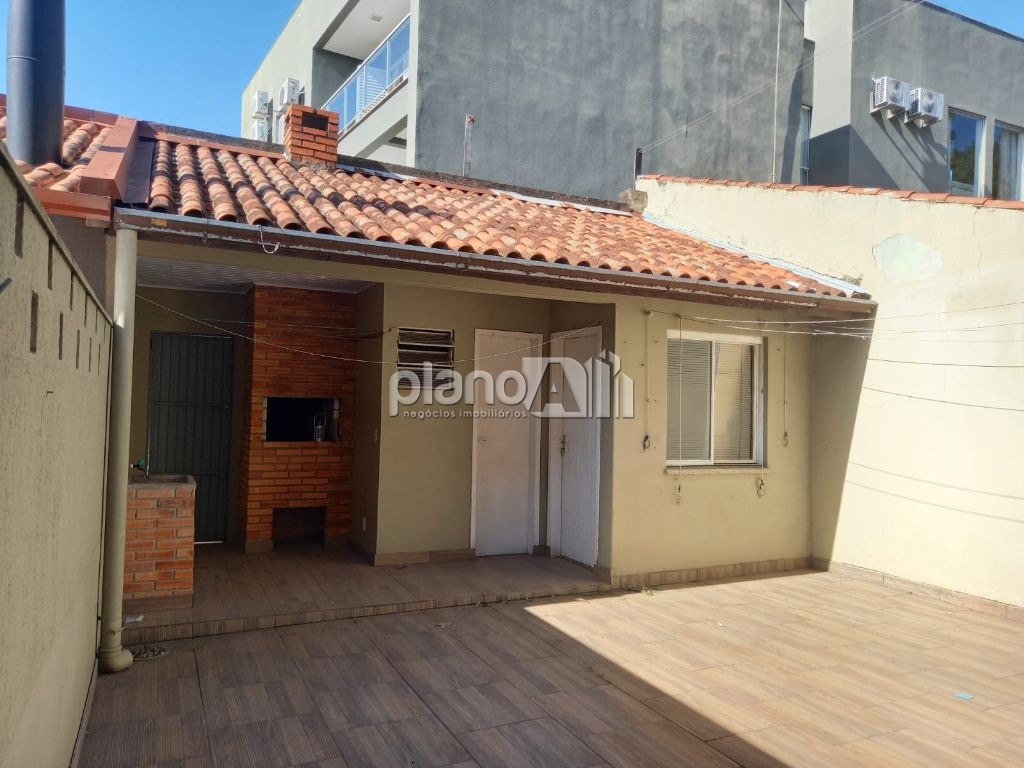 Venda de Casas / Padrão na cidade de Gravataí