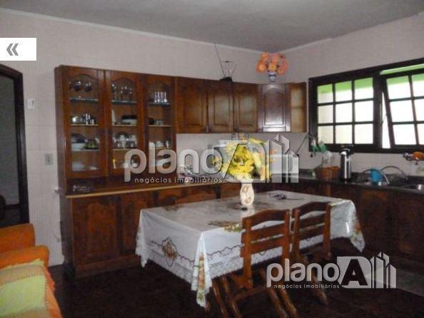 Venda de Casas / Padrão na cidade de Gravataí