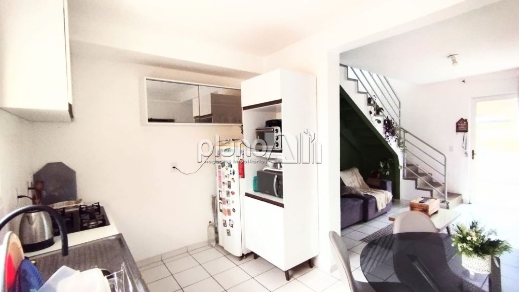 Venda de Casas / Padrão na cidade de Gravataí