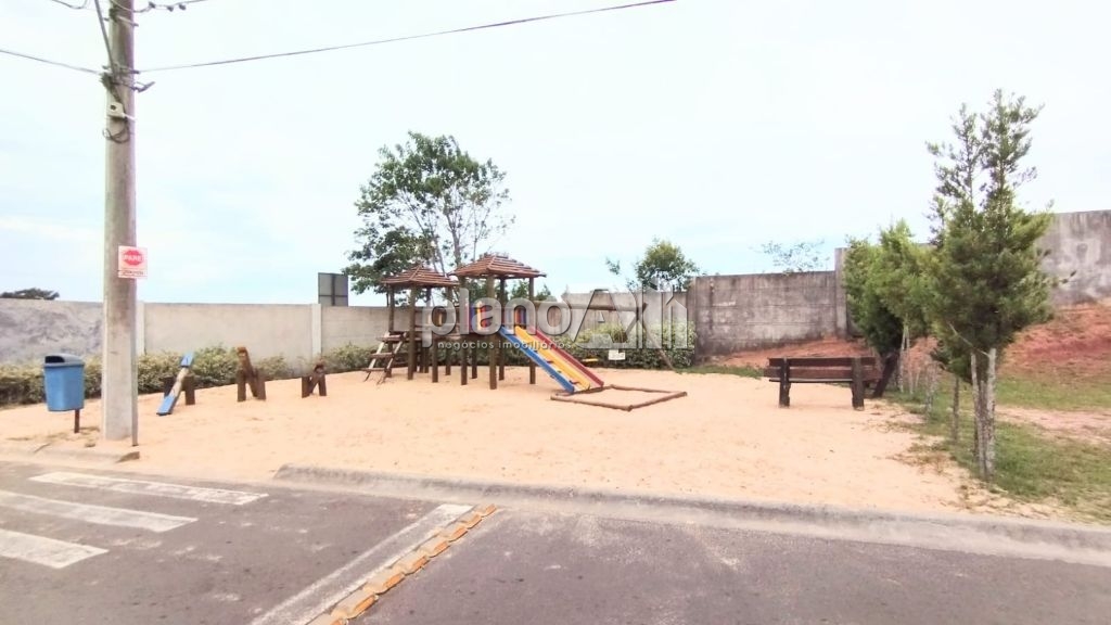 Venda de Casas / Padrão na cidade de Gravataí