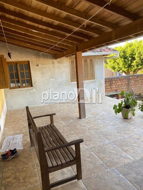 Venda de Casas / Padrão na cidade de Gravataí