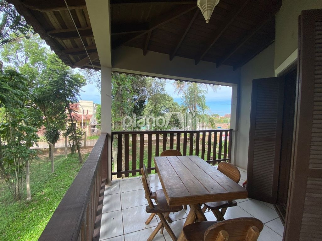 Venda de Casas / Padrão na cidade de Gravataí