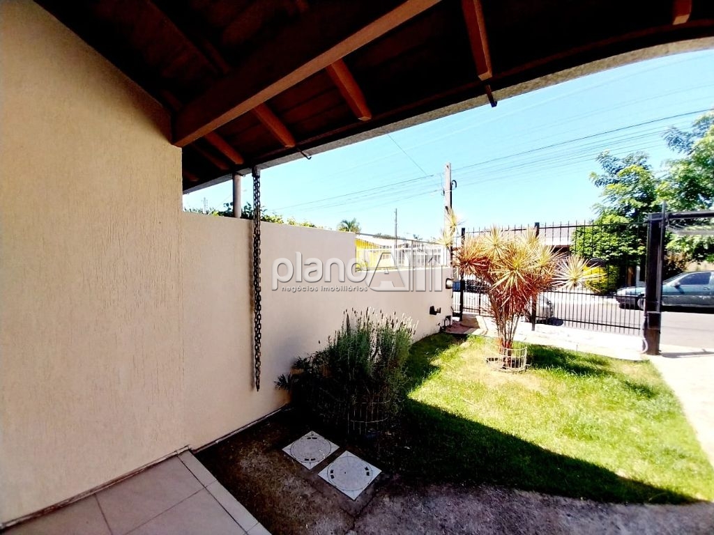 Venda de Casas / Padrão na cidade de Gravataí
