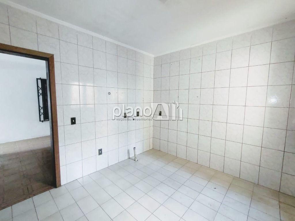 Locação de Casas / Comercial na cidade de Gravataí