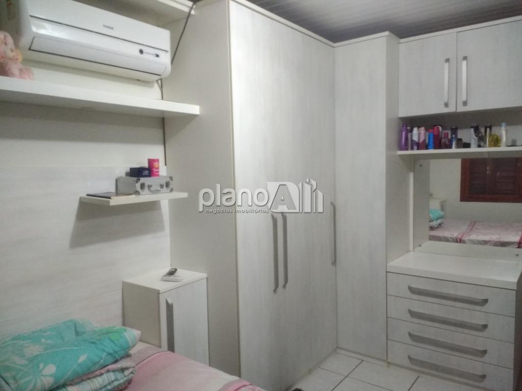 Venda de Casas / Padrão na cidade de Gravataí