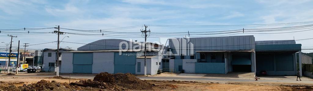 Locação de comercial / galpão na cidade de gravataí