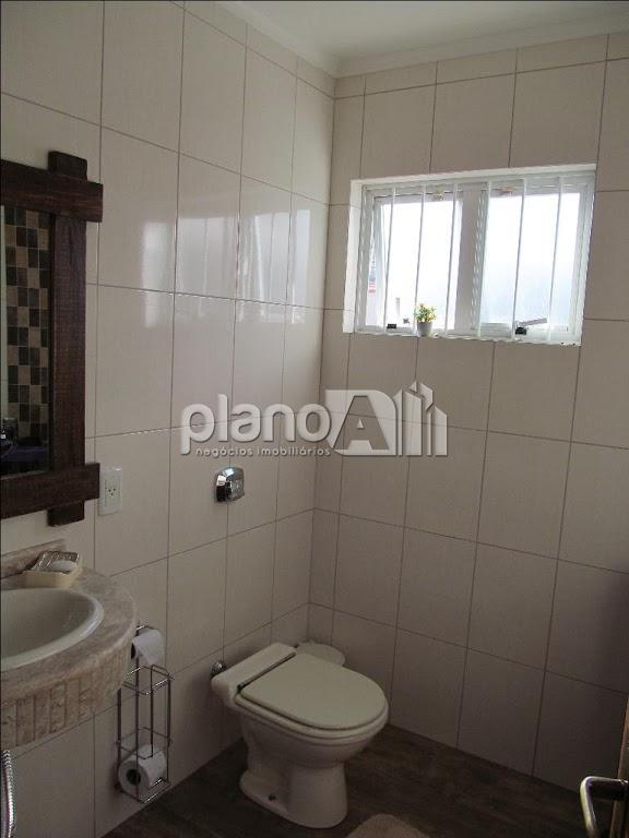 Venda de Casas / Padrão na cidade de Gravataí