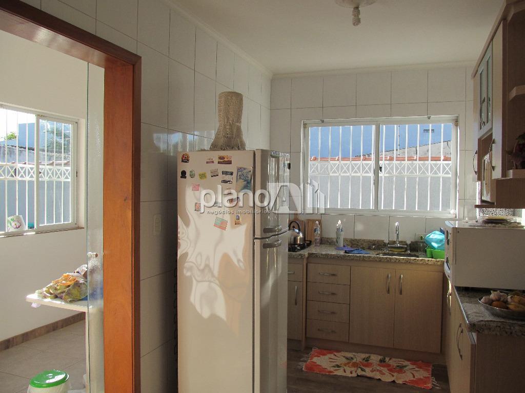 Venda de Casas / Padrão na cidade de Gravataí