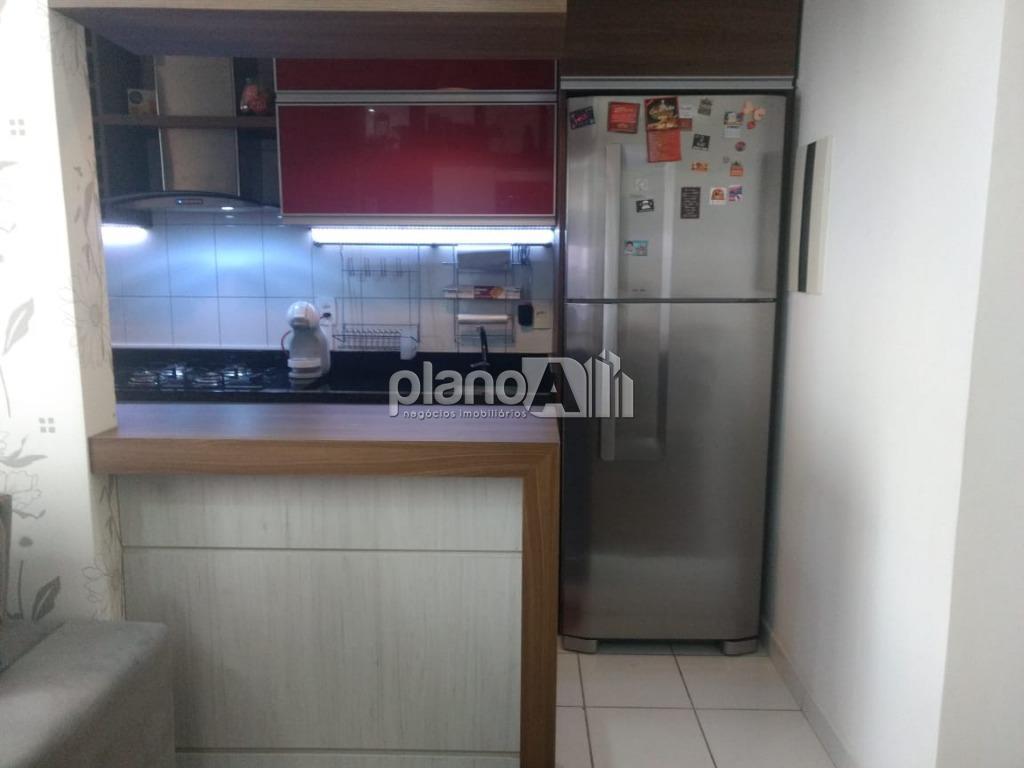 Venda de apartamentos / padrão na cidade de gravataí