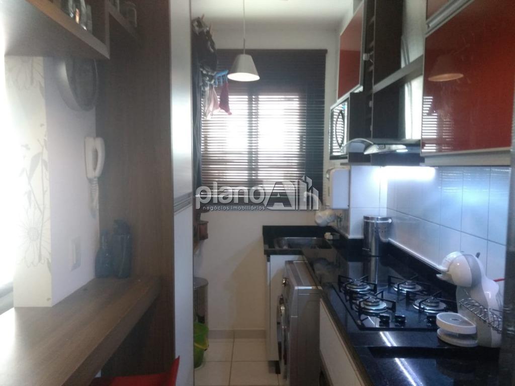 Venda de apartamentos / padrão na cidade de gravataí