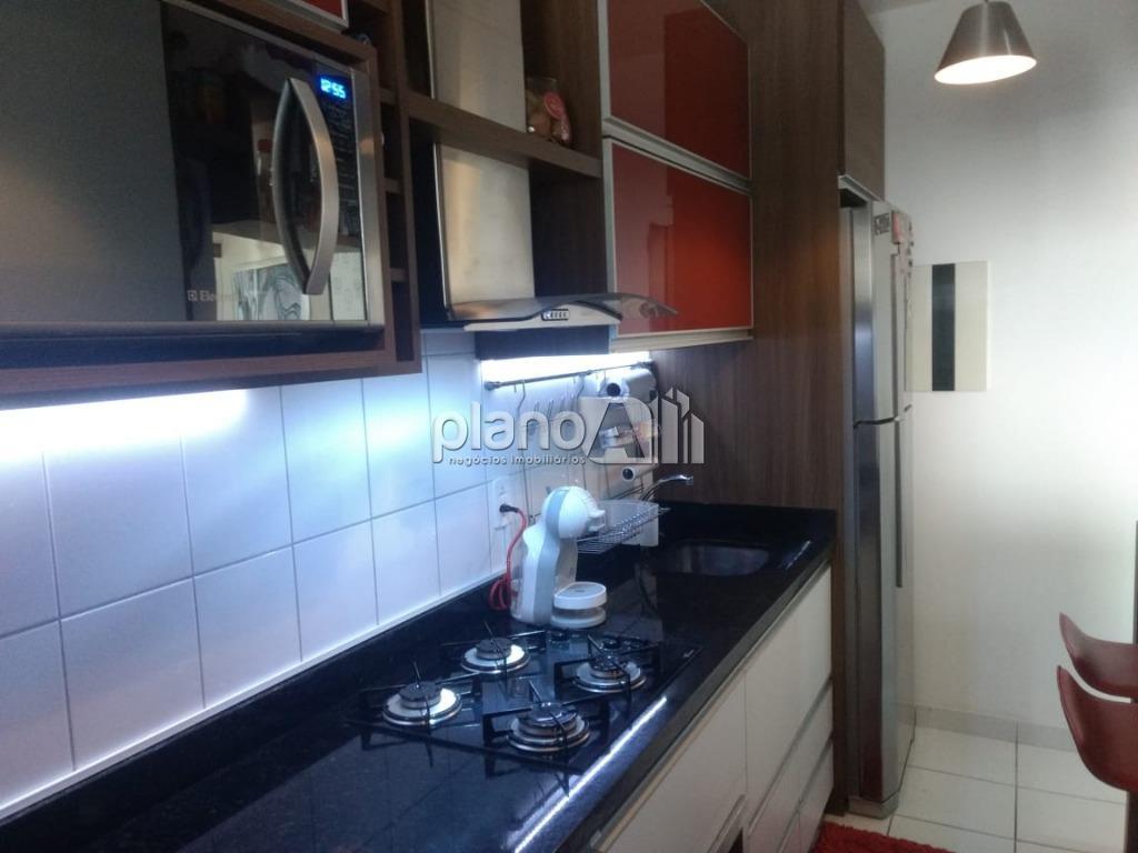 Venda de apartamentos / padrão na cidade de gravataí